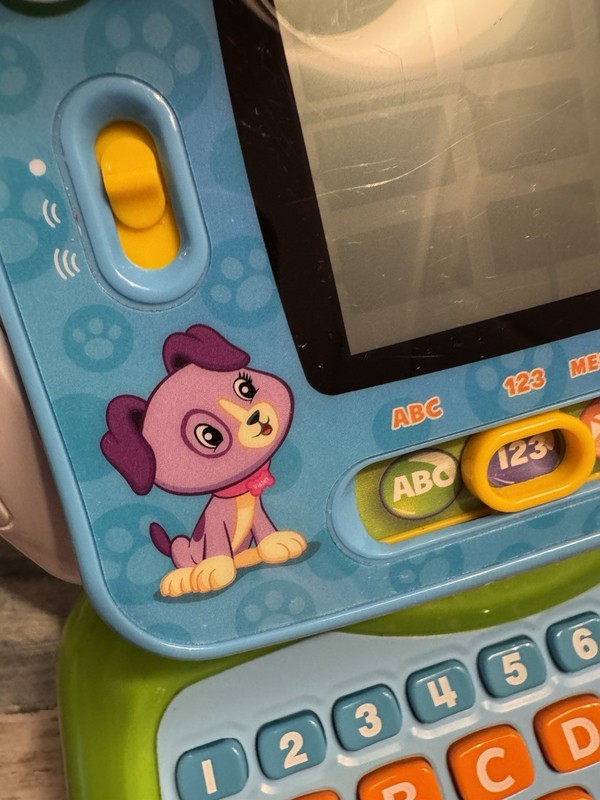 LeapFrog 2-in-1 LeapTop Touch Used tested Working *MISSING BATTERY LID* gallery