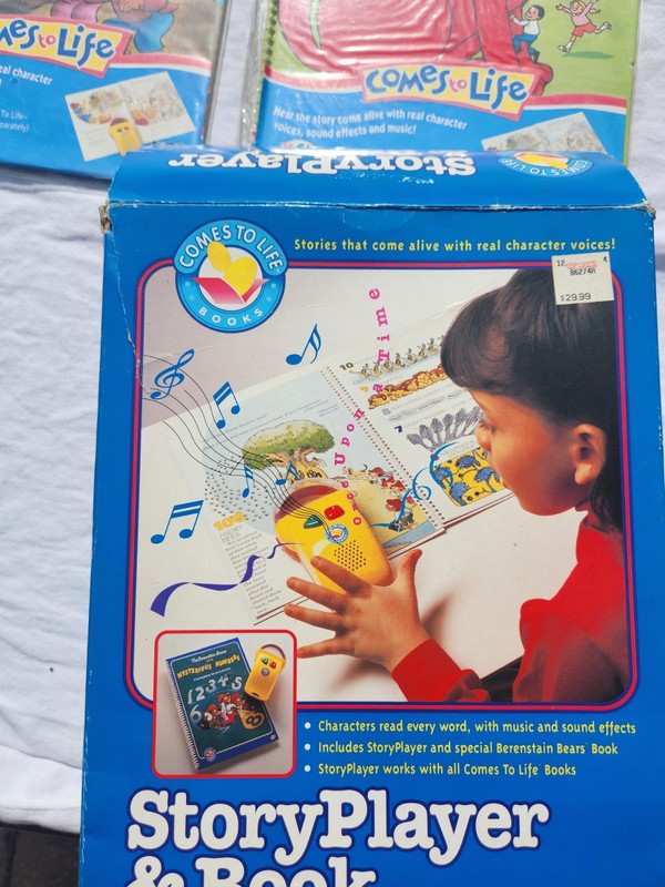 Comes to Life - Story Player & Book, Yes! Interactive, 1994, NEW With 9 books gallery