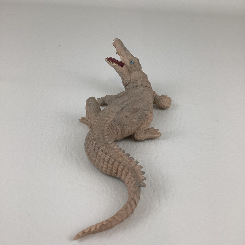 Papo Wild Animal Kingdom White Albino Crocodile 9" PVC Figure Toy 2019 Alligator gallery