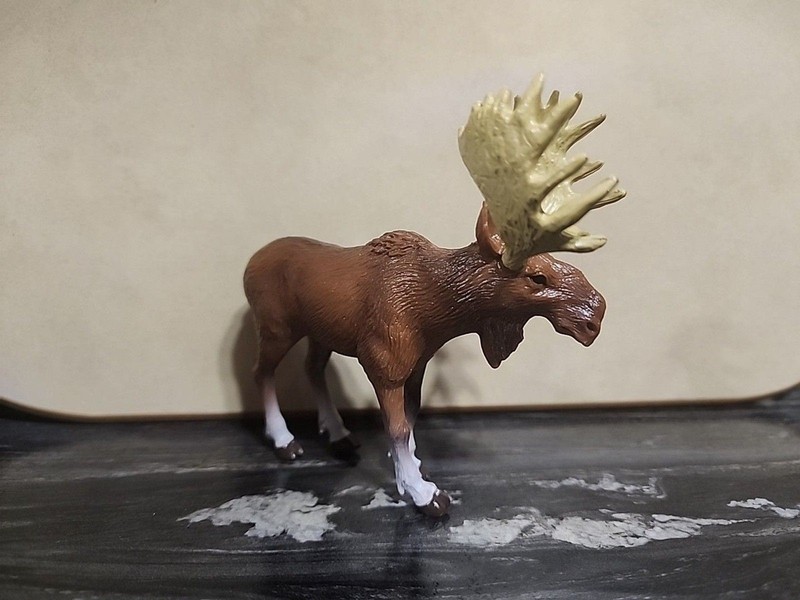 Hard Plastic Majestic Moose Figure Tree House Kids Wildlife Animal Toy Realistic gallery