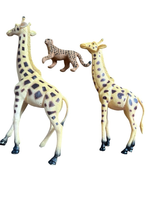 Lot of 9 Plastic Zoo African Safari Jungle Animal Figures Toy Misc Brands gallery