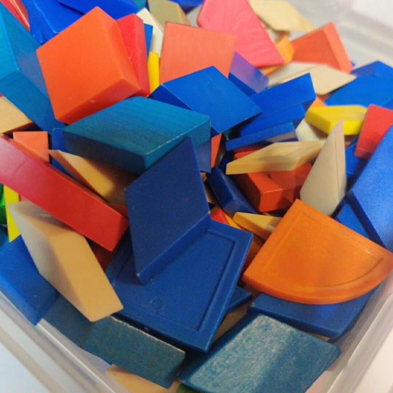 600+ Pc Geometric Shapes Flat Educational Building Wood & Plastic Pattern Blocks gallery