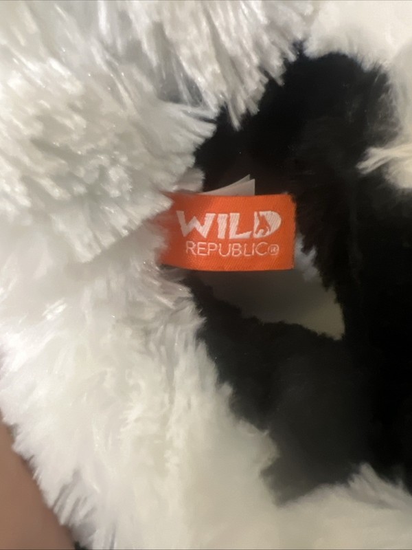 Wild Republic Cuddlekins Black White Ruffed Lemur 14 Inch Plush Figure gallery